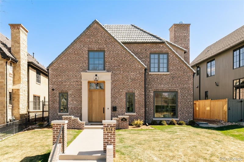 858 Saint Paul St, Denver, CO 80209