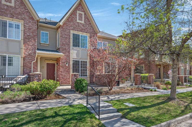 900 Bristle Pine Cir #B, Highlands Ranch, CO 80129