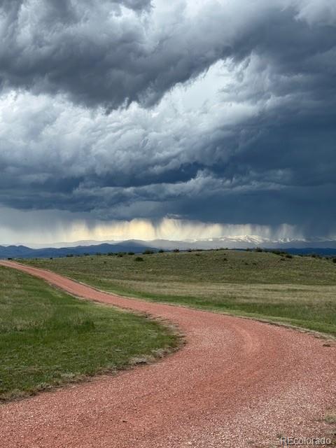 1209 Linecamp Dr, Livermore, CO 80536