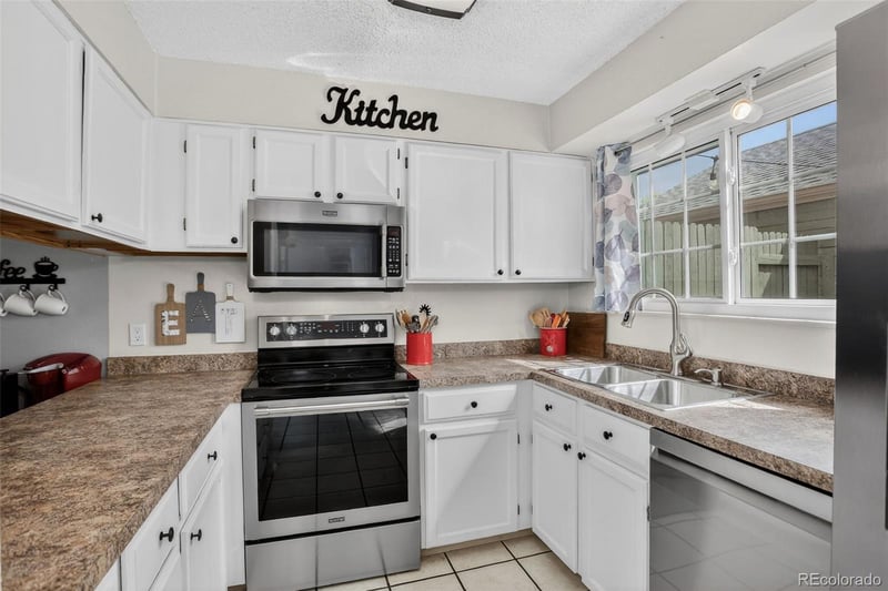 3415 Ammons St #24-5, Lakewood, CO 80227