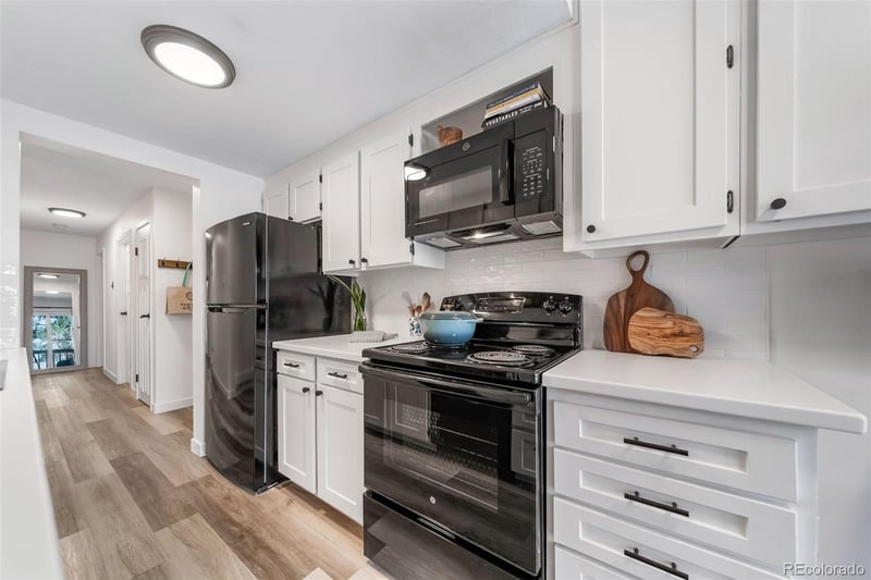 17391 Mansfield Ave #812L, Aurora, CO 80013