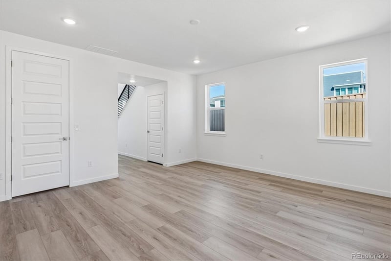 9129 Fowler Peak Ct, Englewood, CO 80112