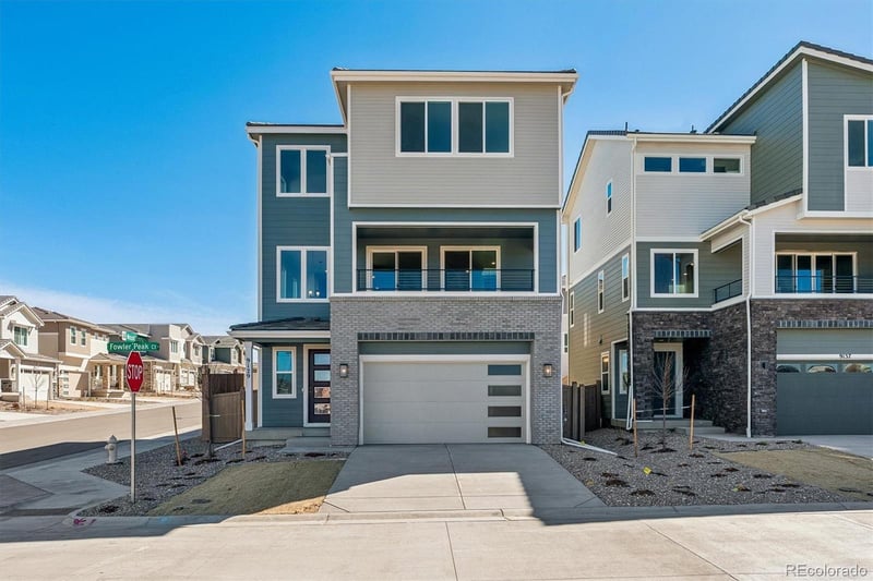 9129 Fowler Peak Ct, Englewood, CO 80112