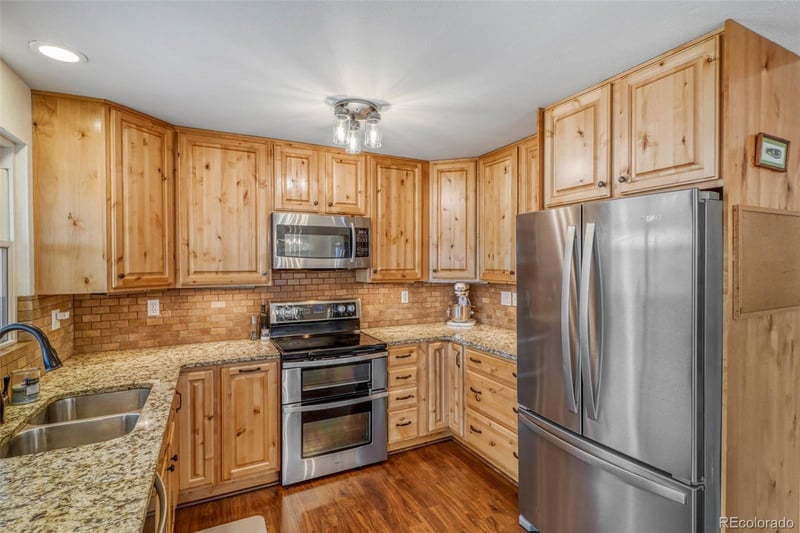 14863 Colgate Dr, Aurora, CO 80014