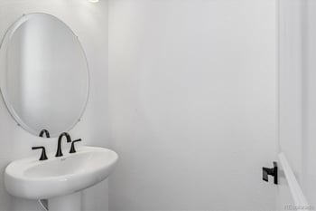 9156 Hayden Peak St, Englewood, CO 80112