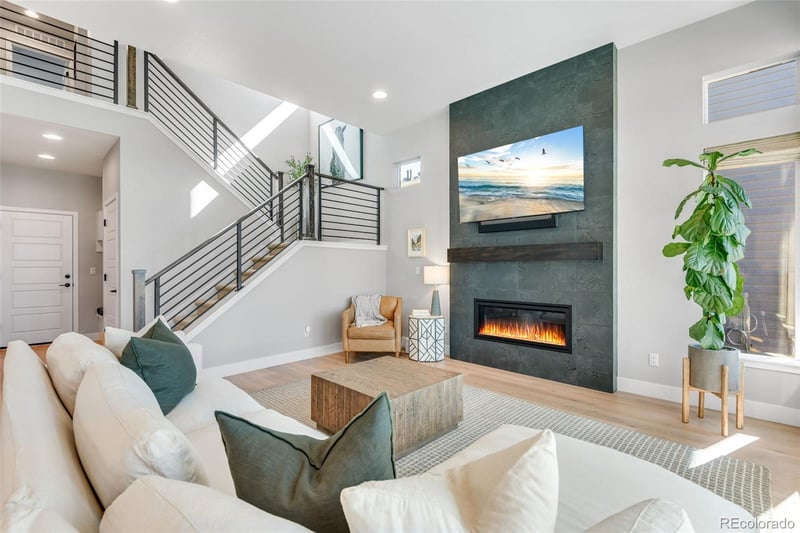 6241 Canterview Ct, Castle Pines, CO 80108