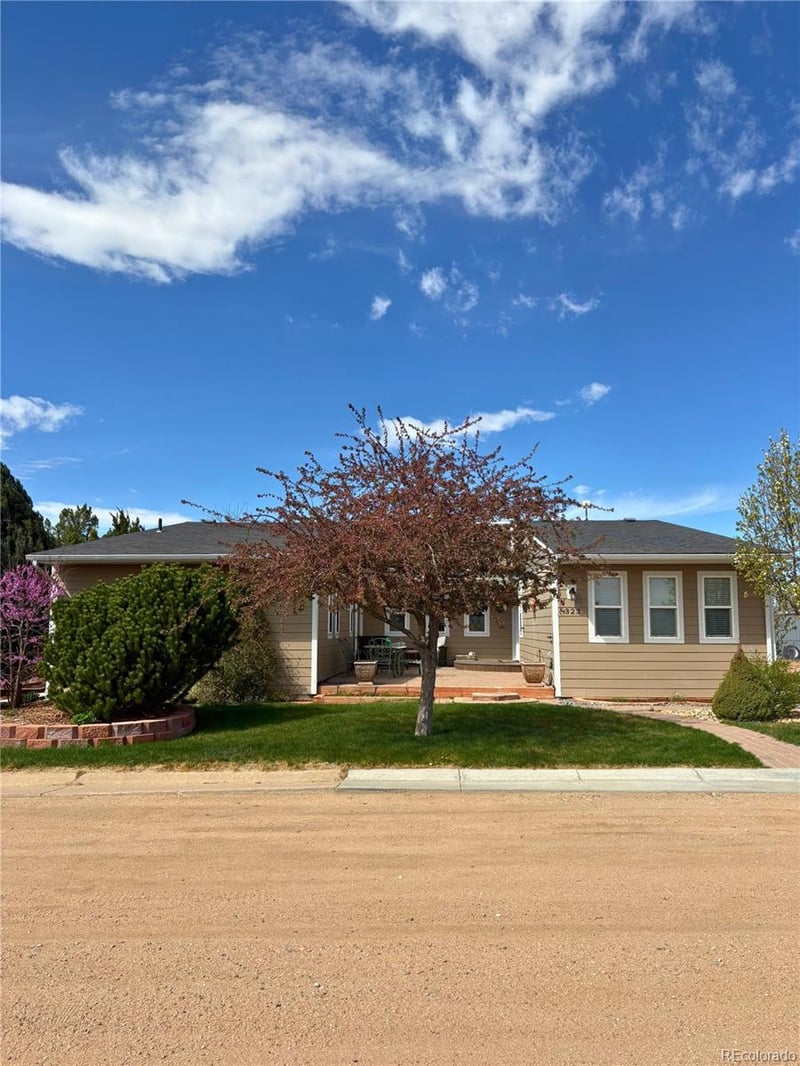 323 Fairview St, Otis, CO 80743