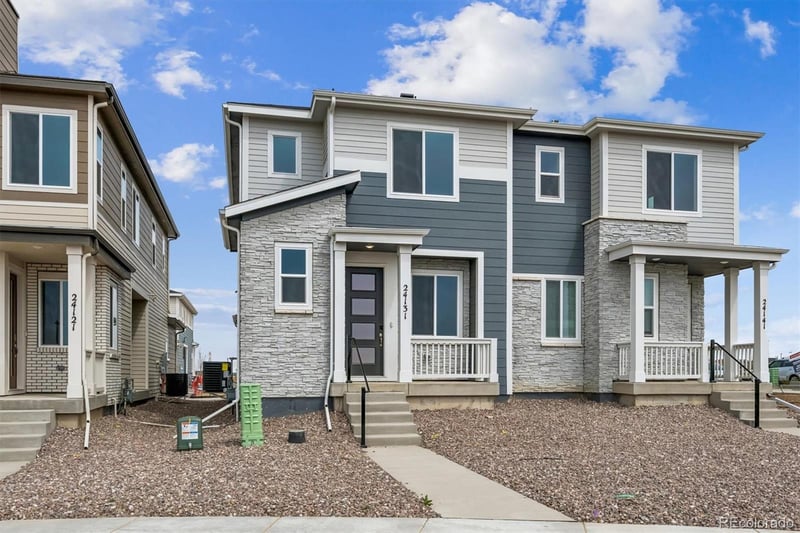 24131 30th Pl, Aurora, CO 80019