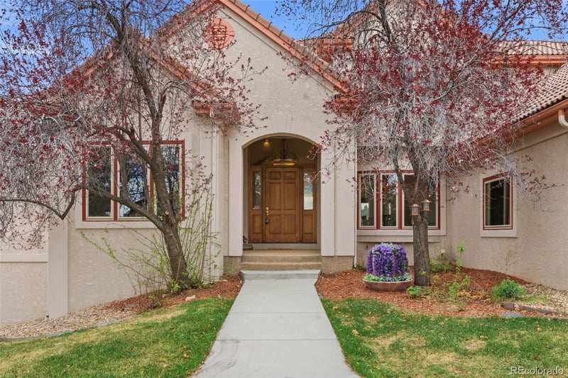 2131 Kahala Cir, Castle Rock, CO 80104