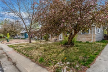 1933 Alton St, Aurora, CO 80010