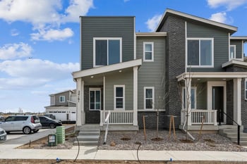 24161 30th Pl, Aurora, CO 80019