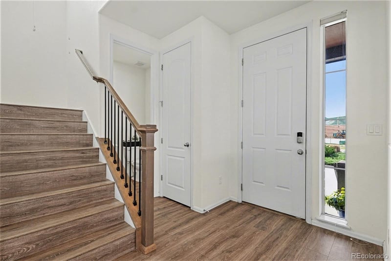 9885 Geneva Creek Ln, Littleton, CO 80125