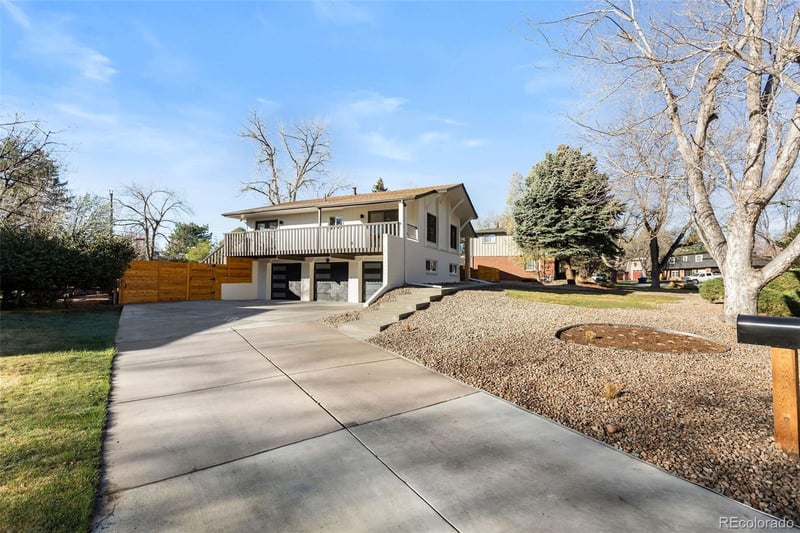 5366 Portland Dr, Littleton, CO 80128