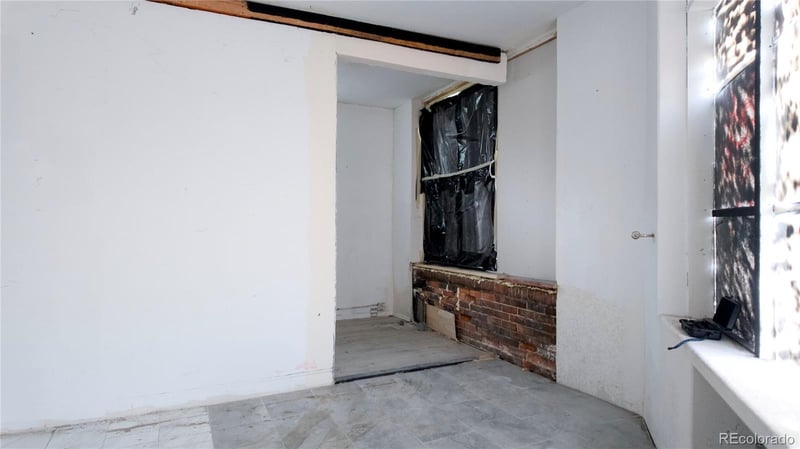 2120 Broadway , Denver, CO 80205