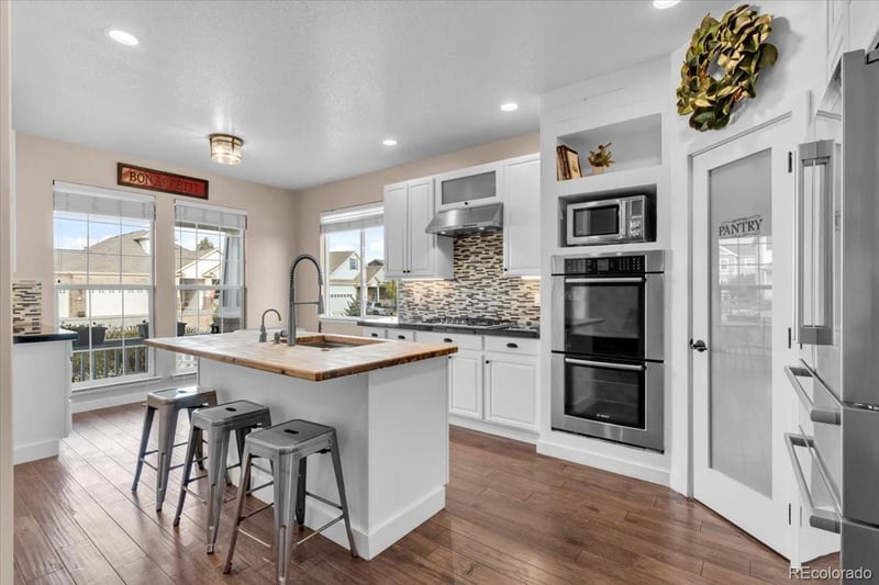 12134 Pine Top St, Parker, CO 80138