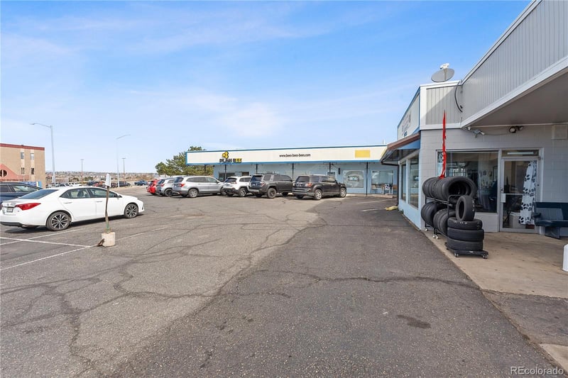 8510 Pearl St, Thornton, CO 80229