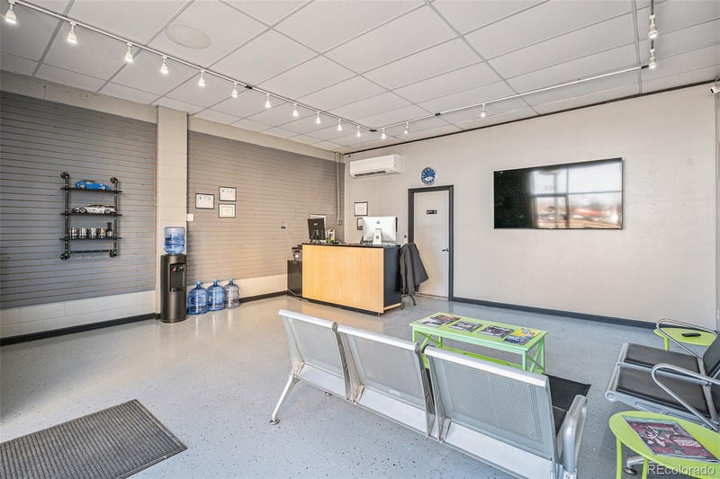 324 Hampden Ave, Englewood, CO 80110