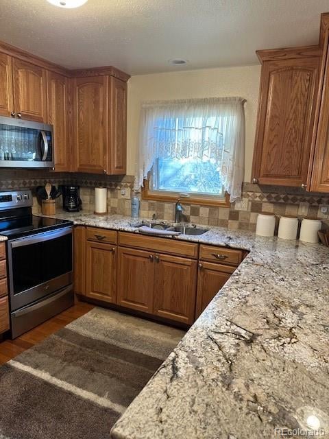 5849 Danube Cir, Aurora, CO 80015