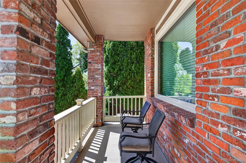 5849 Danube Cir, Aurora, CO 80015