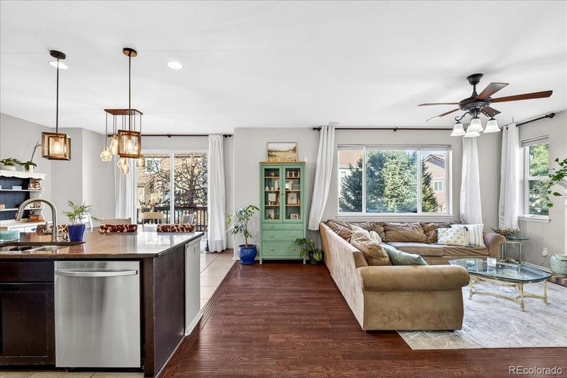 8049 Sabino Ln, Castle Rock, CO 80108