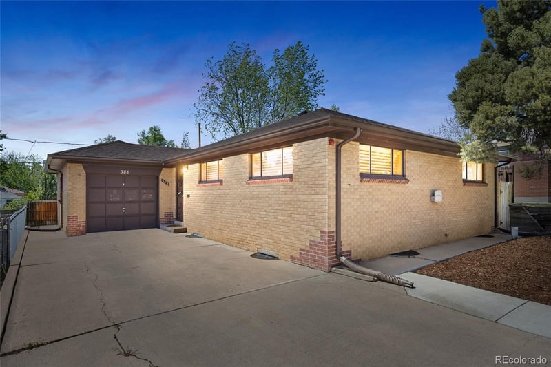 385 Kearney St, Denver, CO 80224