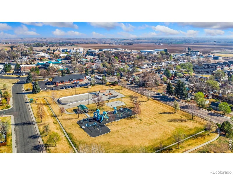 426 Heritage Ln, Johnstown, CO 80534