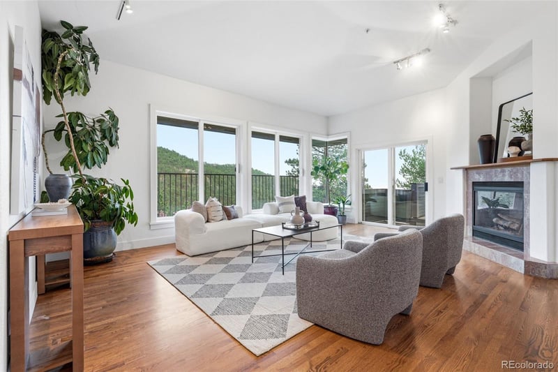 208 Seven Hills Dr, Boulder, CO 80302