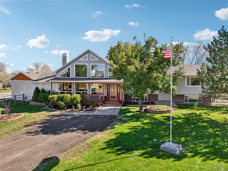 1613 Horseshoe Cir, Longmont, CO 80504