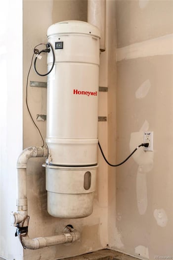 2831 Joliet St, Denver, CO 80238