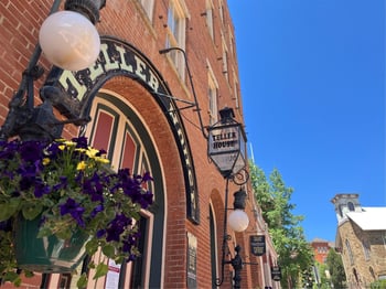 1513 Chinook Rd, Idaho Springs, CO 80452