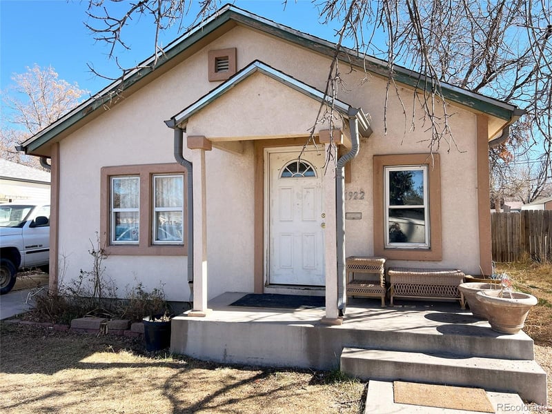 1922 Fulton St, Aurora, CO 80010