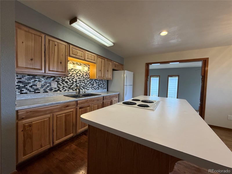 202 Fourteenth St, Alamosa, CO 81101