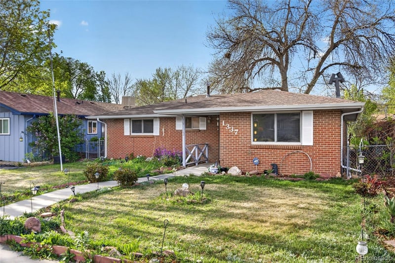 1337 Sharpe Pl, Longmont, CO 80501