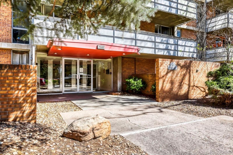 2500 York St #402, Denver, CO 80210