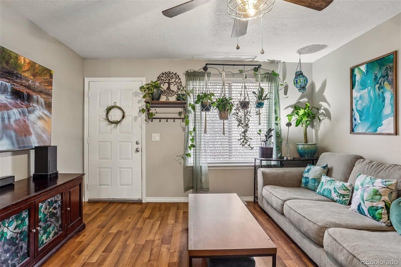 17698 Loyola Dr #D, Aurora, CO 80013