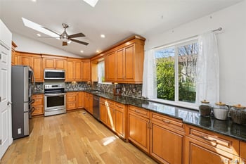 5255 Danube St, Centennial, CO 80015