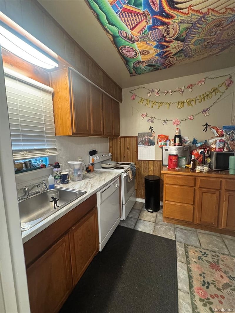 3120 Pearl St, Englewood, CO 80113