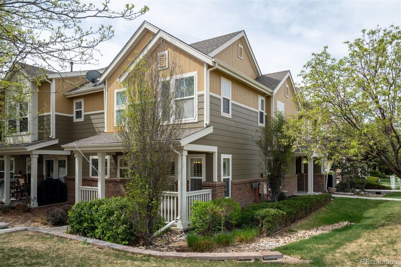 11899 Oak Hill Way #B, Commerce City, CO 80640