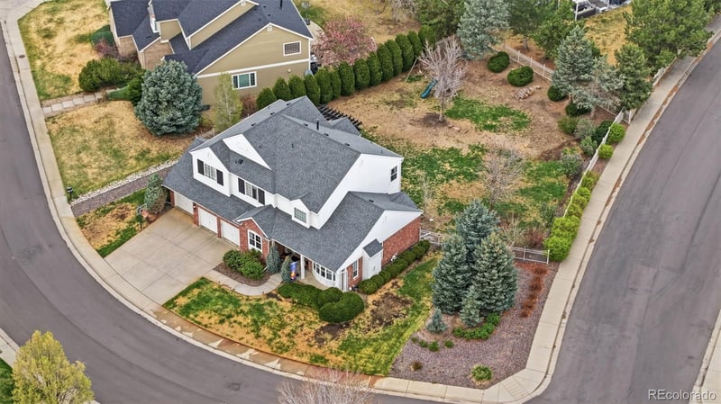 6052 Andes Cir, Aurora, CO 80016