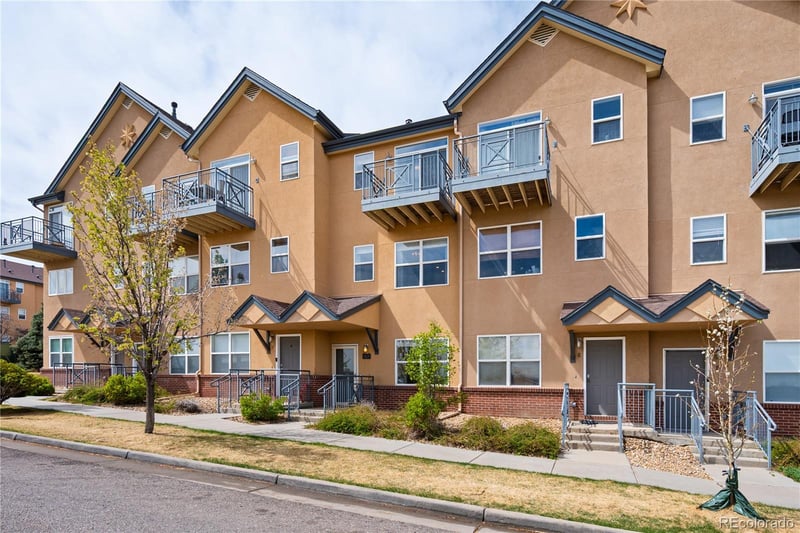 621 Fairplay St #D, Aurora, CO 80012