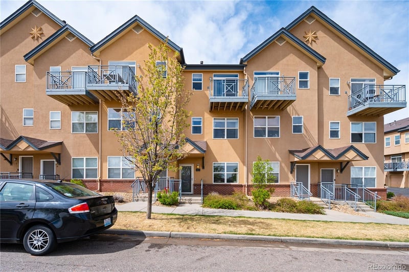 621 Fairplay St #D, Aurora, CO 80012
