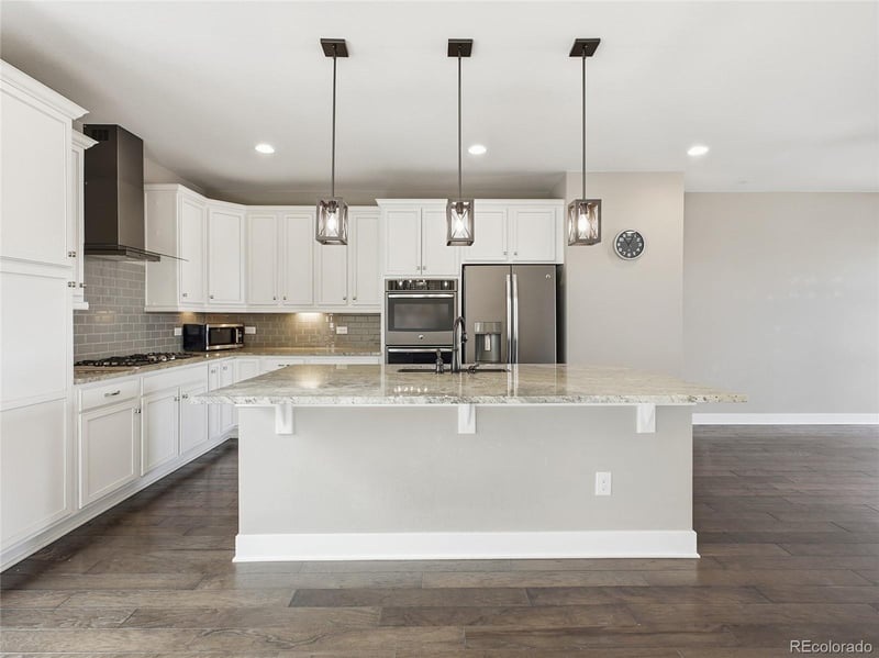 506 Hinsdale Ave, Littleton, CO 80122