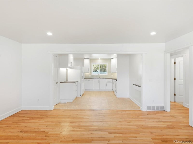 5870 W 5th Ave, Lakewood, CO 80226