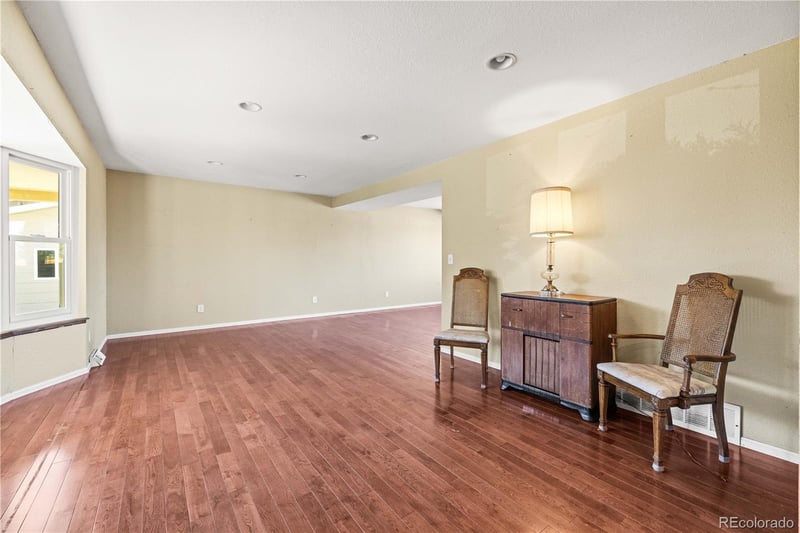 6449 Locust Way, Centennial, CO 80111