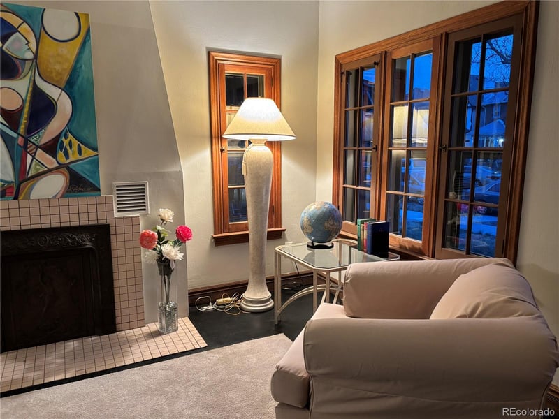 212 Ogden St, Denver, CO 80209