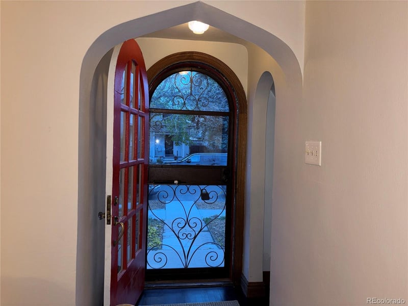 212 Ogden St, Denver, CO 80209