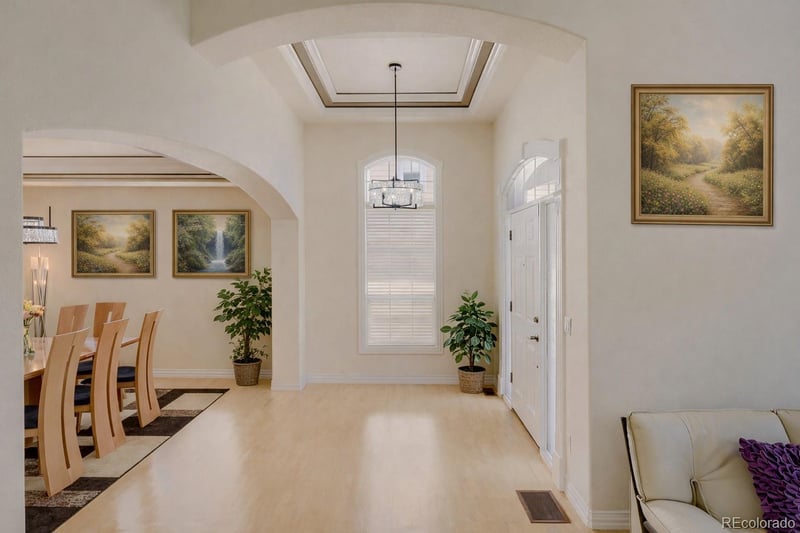 9041 Kittiwake St, Littleton, CO 80126