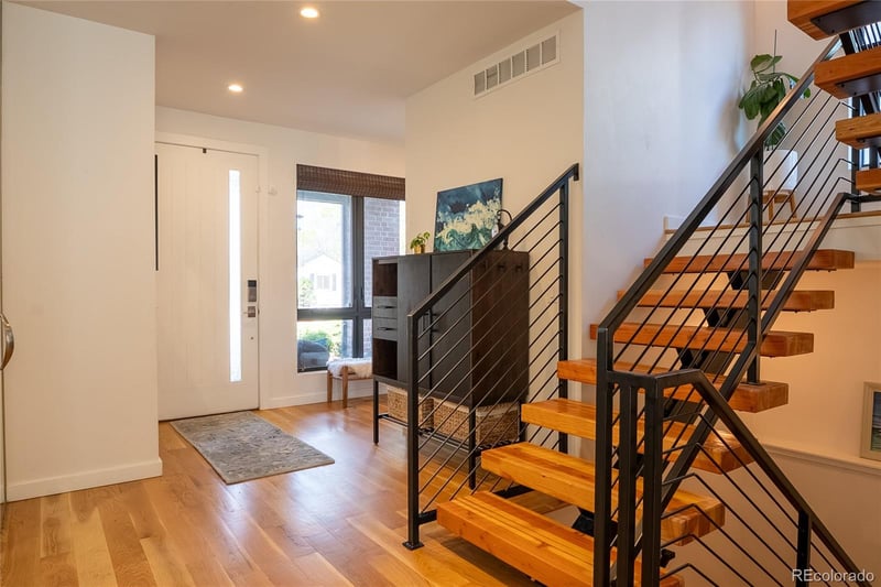 1724 Corona St, Denver, CO 80210