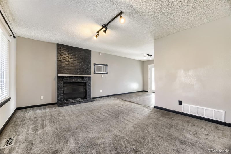 4212 Laredo Way, Aurora, CO 80013