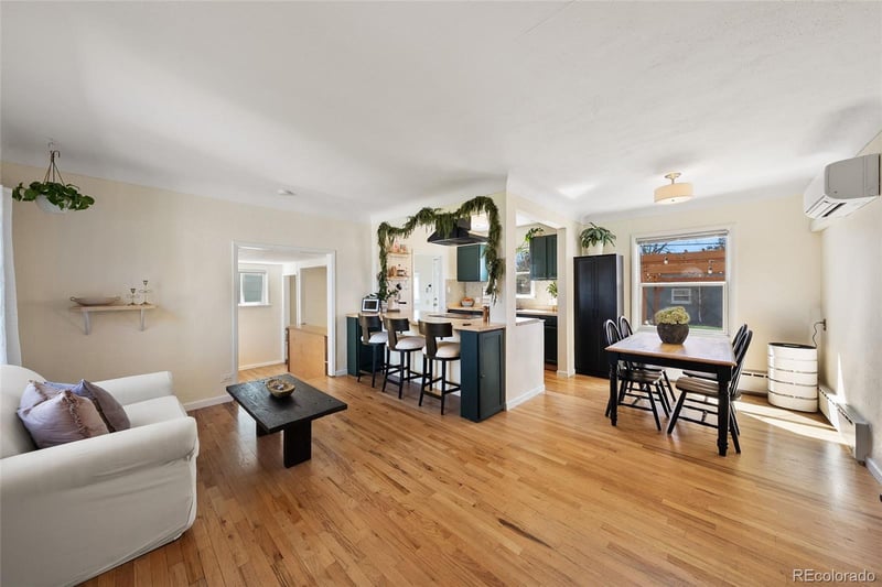 4345 Washington St, Englewood, CO 80113